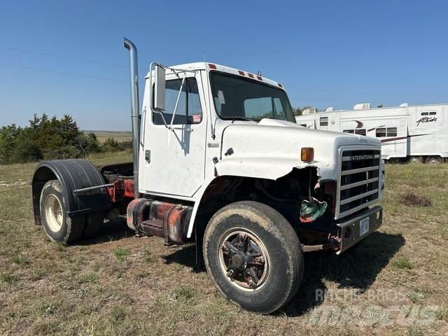 International  Camiones tractor