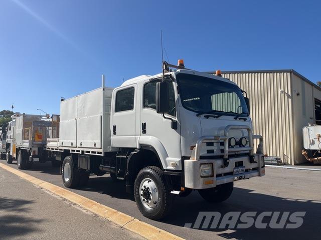 Isuzu FTS Vehículos municipales multiusos