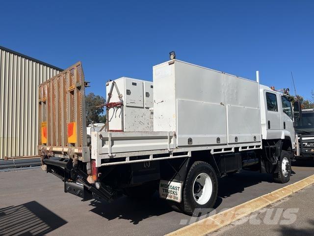 Isuzu FTS Vehículos municipales multiusos