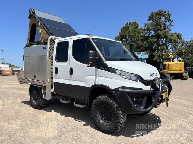 Iveco Daily Camiones de cama baja