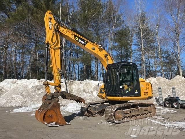 JCB JS131 Excavadoras sobre orugas