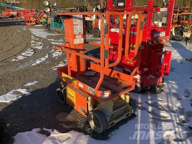 JLG 1230ES Plataformas con jaula de elevación