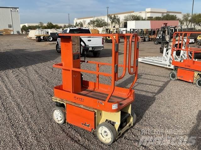 JLG 1230ES Plataformas con jaula de elevación