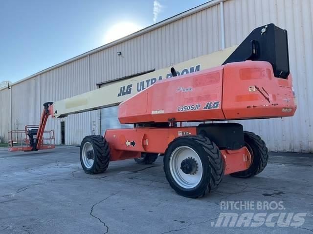 JLG 1350SJP Otros