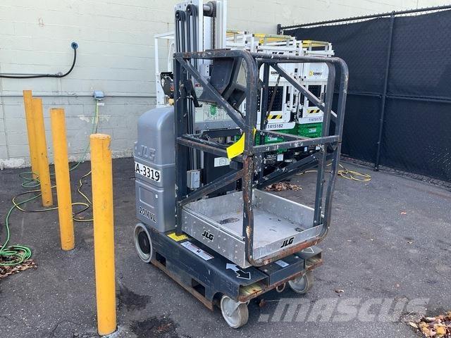 JLG 20MVL Plataformas con jaula de elevación