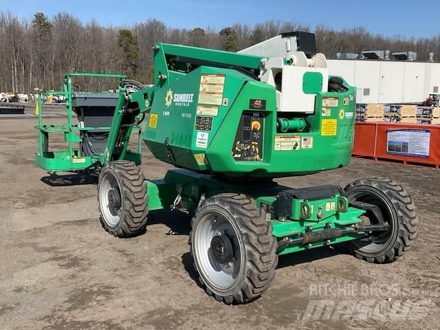 JLG 340AJ Plataformas con brazo de elevación manual