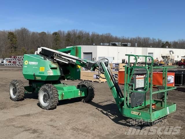 JLG 340AJ Plataformas con brazo de elevación manual