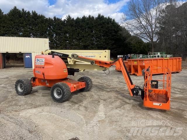 JLG 450AJ Plataformas con brazo de elevación manual