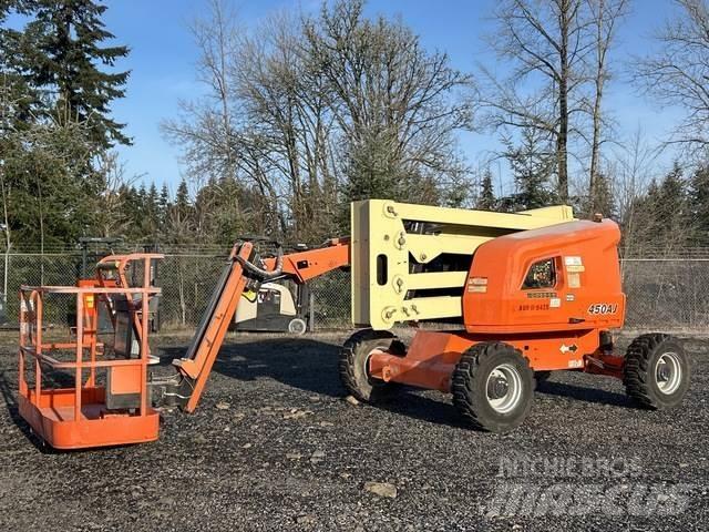 JLG 450AJ Plataformas con brazo de elevación manual