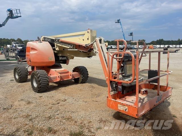 JLG 450AJ Plataformas con brazo de elevación manual