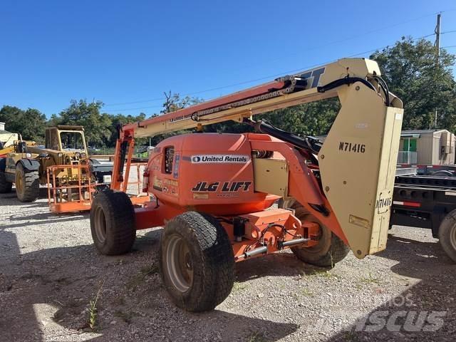 JLG 600AJ Plataformas con brazo de elevación manual