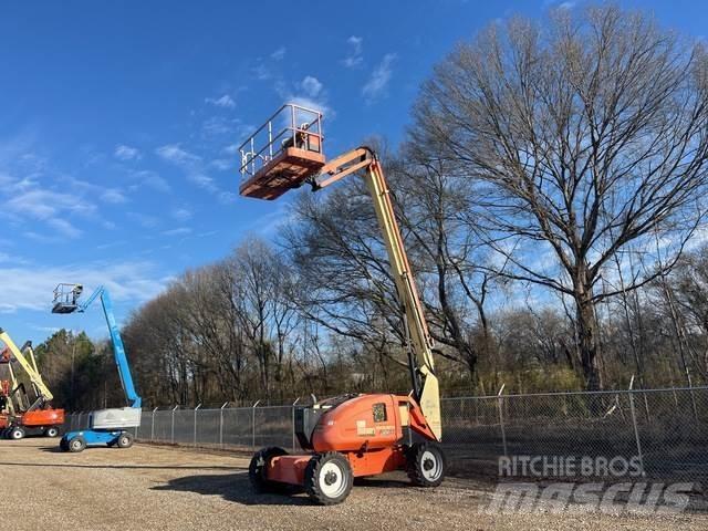 JLG 600AJ Plataformas con brazo de elevación manual