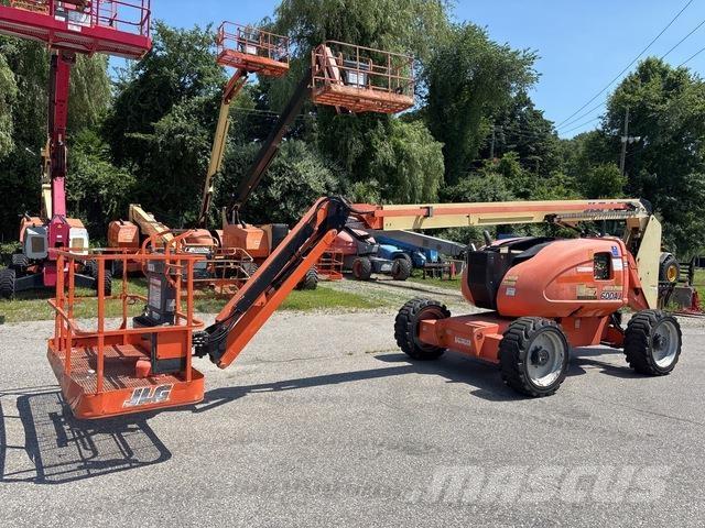 JLG 600AJ Plataformas con brazo de elevación manual