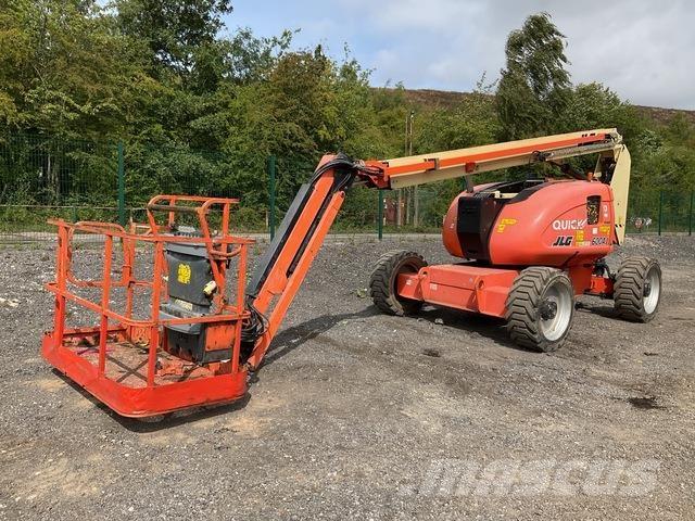 JLG 600AJ Plataformas con brazo de elevación manual