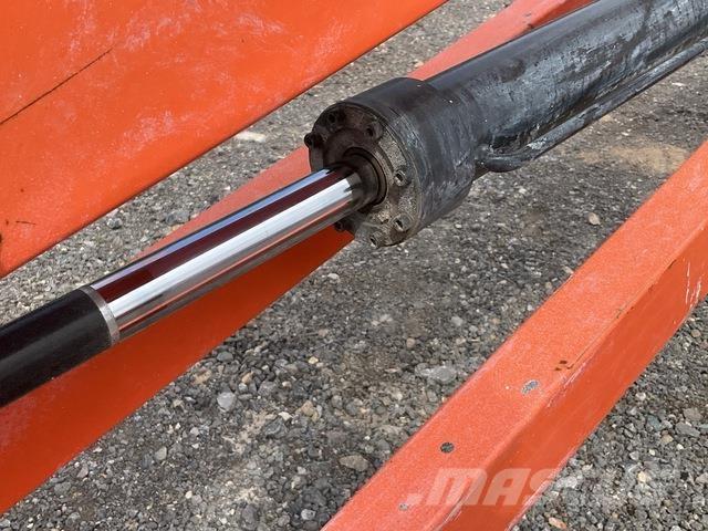 JLG 600AJ Plataformas con brazo de elevación manual