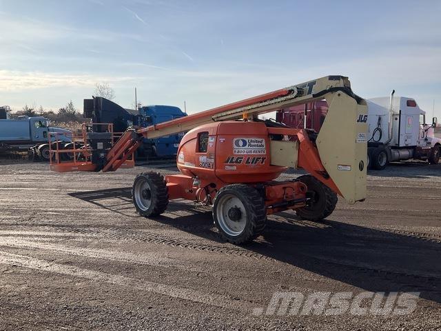 JLG 600AJ Plataformas con brazo de elevación manual