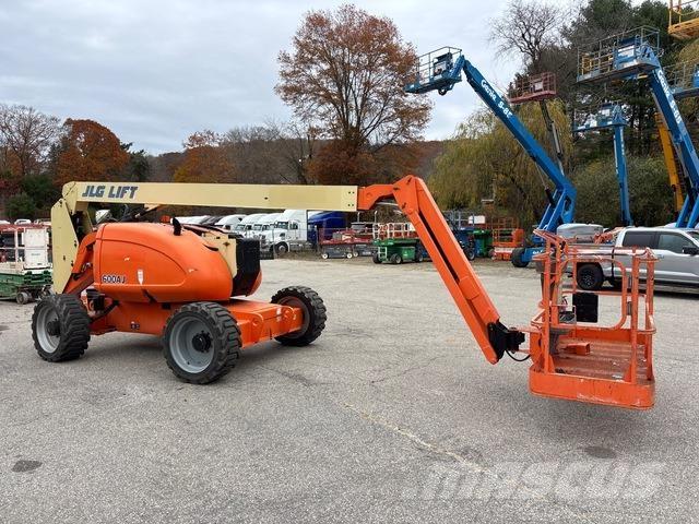 JLG 600AJ Plataformas con brazo de elevación manual