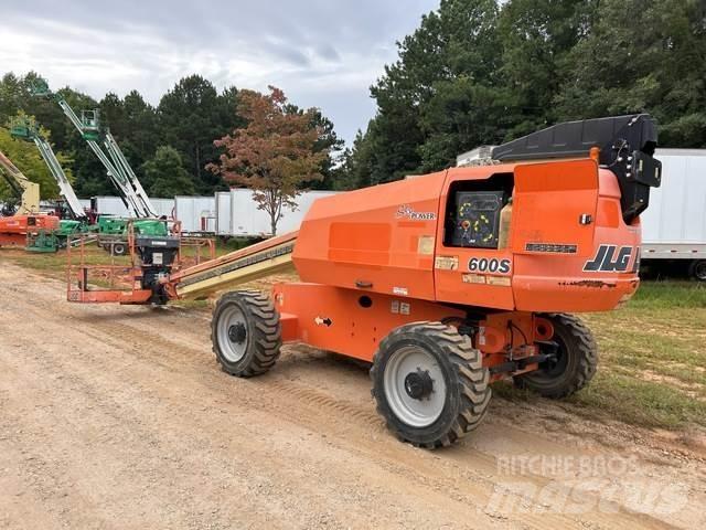 JLG 600S Otros