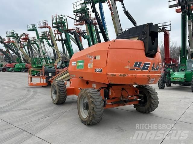 JLG 600S Otros