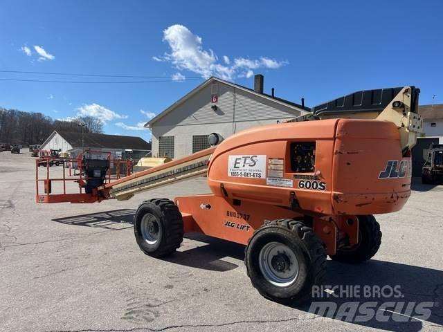 JLG 600S Otros