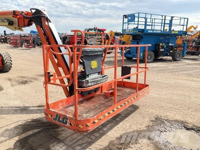 JLG 660SJ Plataformas con brazo de elevación telescópico