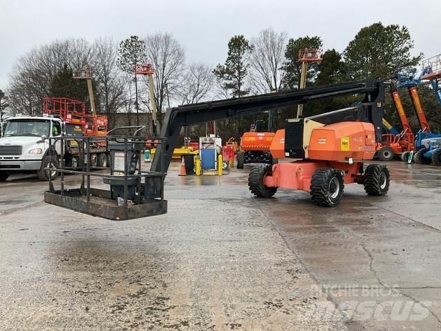 JLG 800A Plataformas con brazo de elevación manual