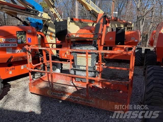 JLG 800AJ Otros