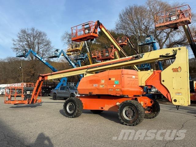 JLG 800AJ Plataformas con brazo de elevación manual