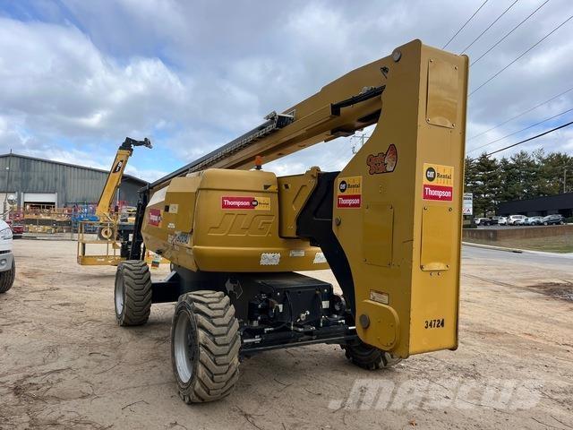 JLG 800AJ Plataformas con brazo de elevación manual