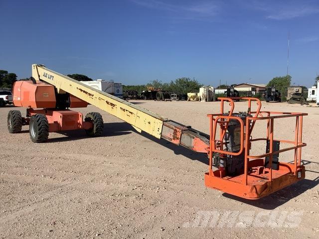 JLG 800S Plataformas con brazo de elevación telescópico