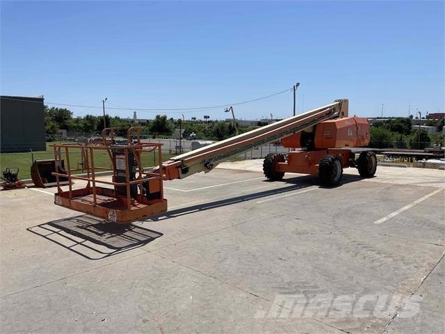 JLG 800S Plataformas con brazo de elevación telescópico