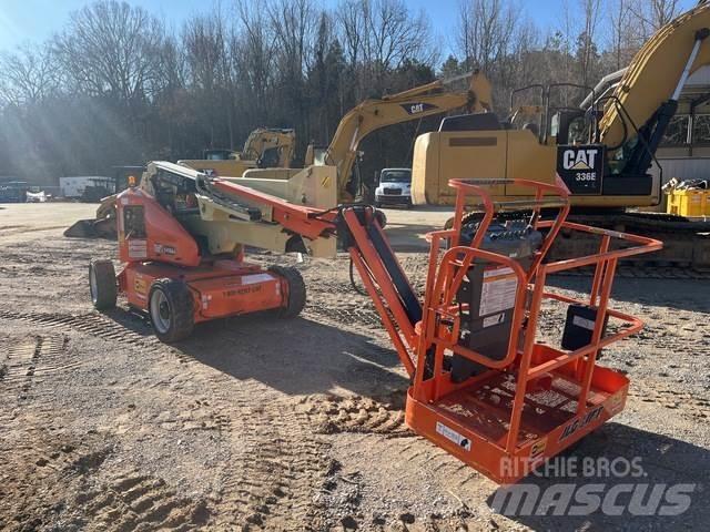 JLG E450AJ Plataformas con brazo de elevación manual