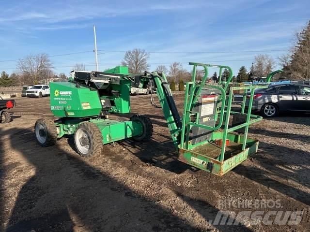 JLG H340AJ Plataformas con brazo de elevación manual