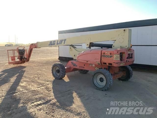 JLG M600JP Otros