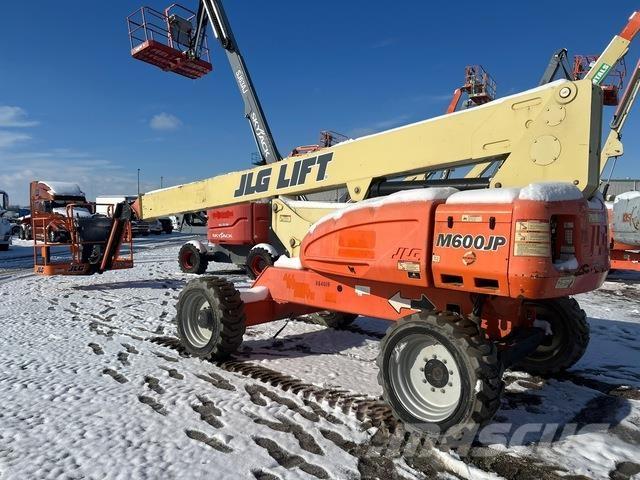 JLG M600JP Plataformas con brazo de elevación manual