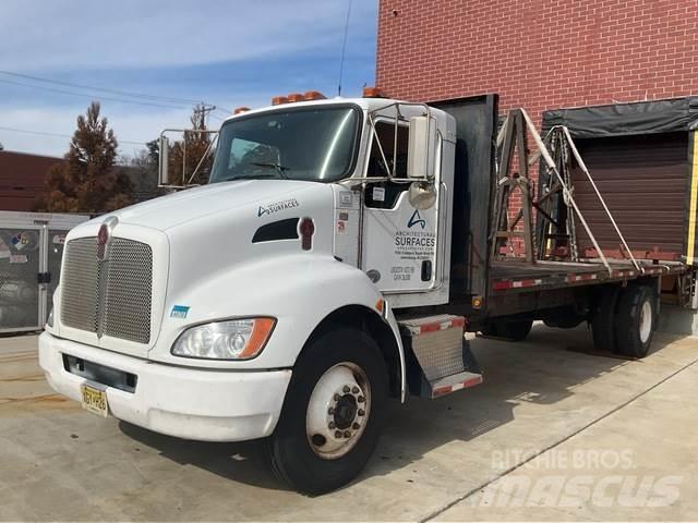 Kenworth T270 Camiones de cama baja