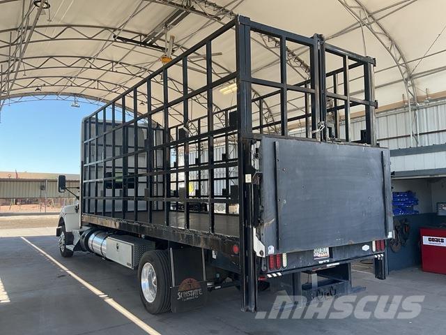 Kenworth T440 Camiones de cama baja