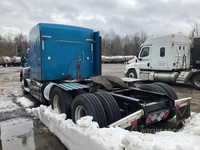 Kenworth T660 Camiones tractor