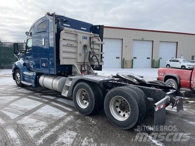 Kenworth T680 Camiones tractor