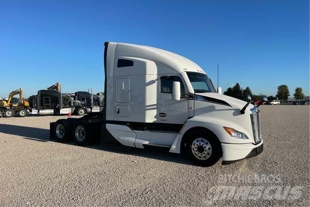 Kenworth T680 Camiones tractor