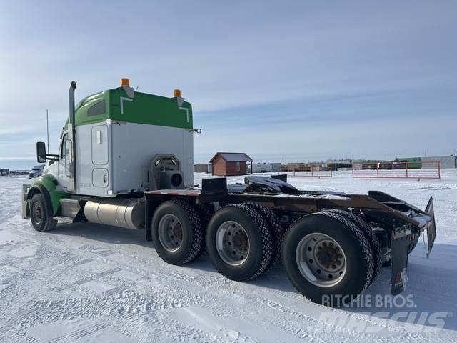 Kenworth T880 Camiones tractor