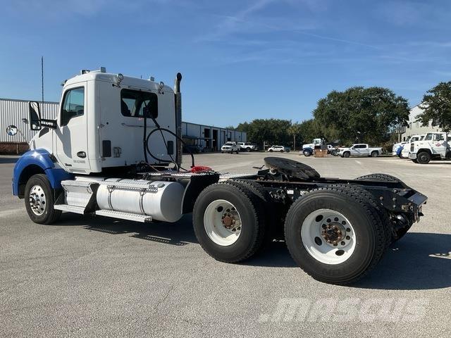 Kenworth T880 Camiones tractor