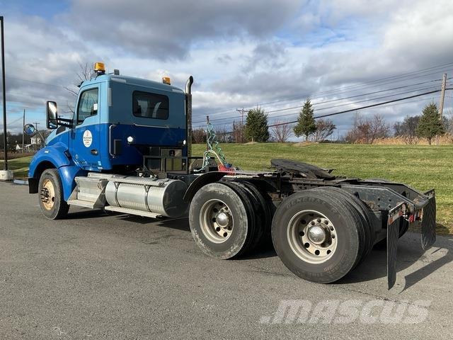 Kenworth T880 Camiones tractor