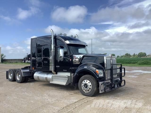 Kenworth W990 Camiones tractor