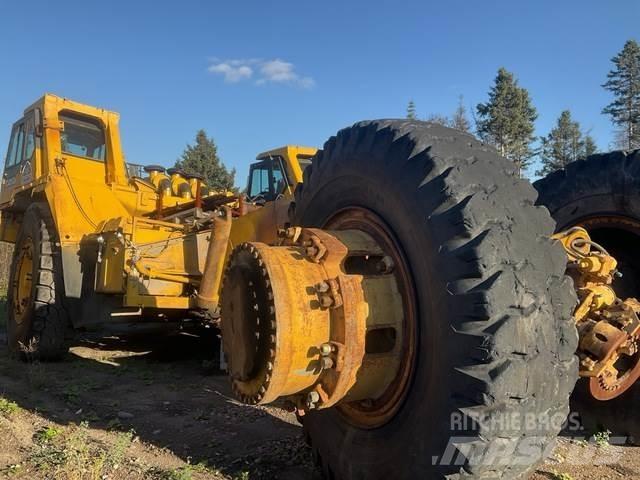 Komatsu 330M Camiones articulados