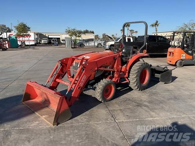 Kubota L3901D Tractores compactos