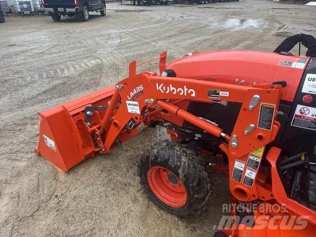 Kubota LA435 Otros