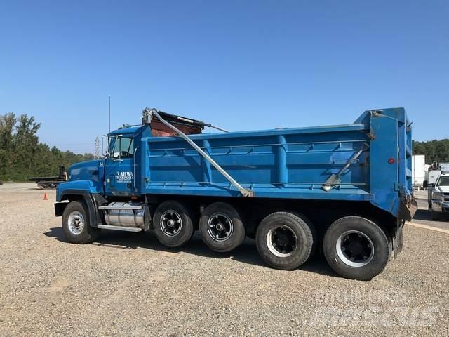 Mack CL713 Bañeras basculantes usadas