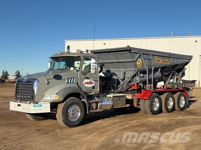Mack CT713 Máquinas para concreto y piedra