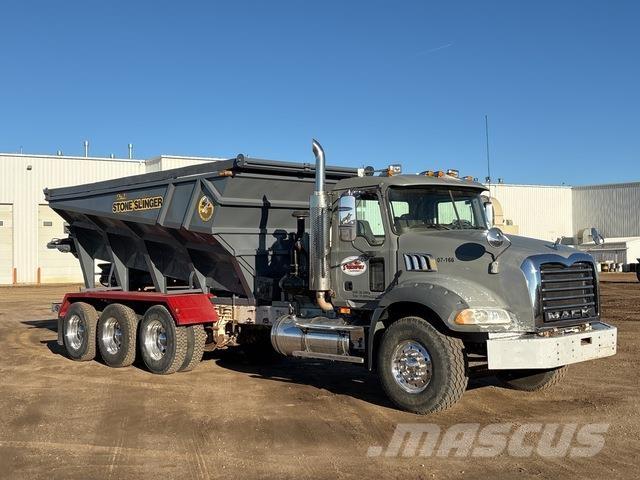 Mack CT713 Máquinas para concreto y piedra